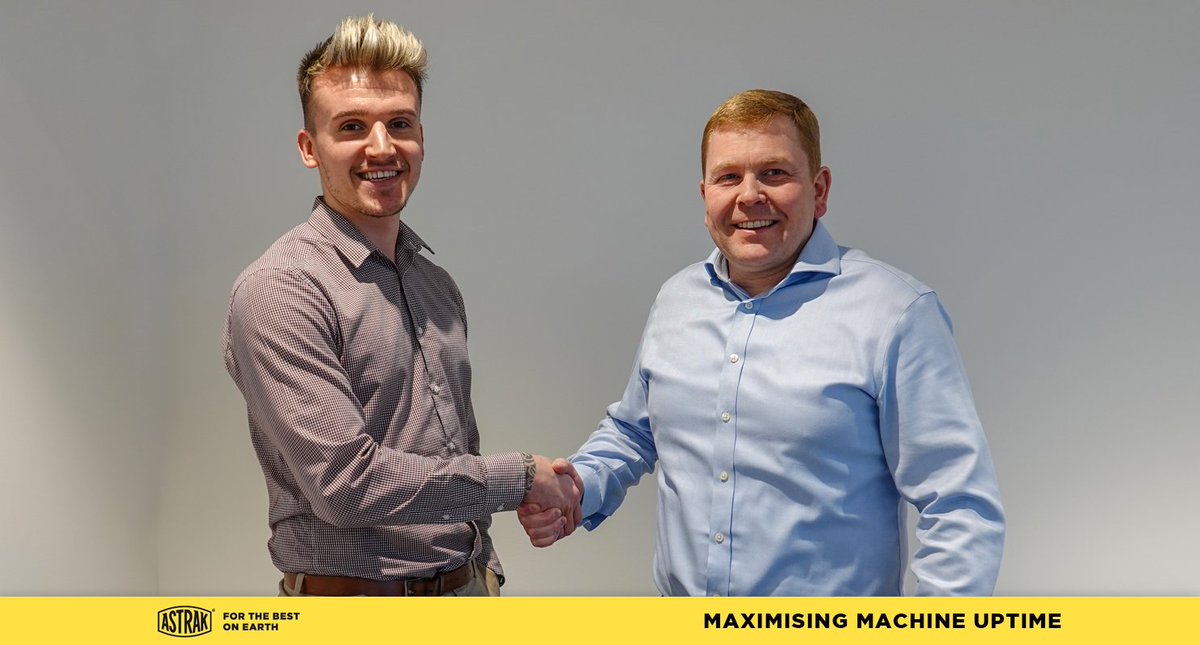 Congratulations to Jordan Williams who celebrates his 1st year anniversary at Astrak, thanked here by Managing Director Dick Paterson.