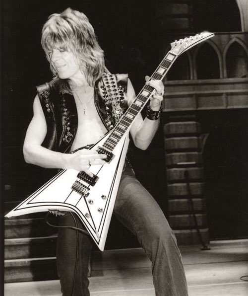                          Rest in Peace. Randy Rhoads
Happy Birthday. Billy Sheehan 