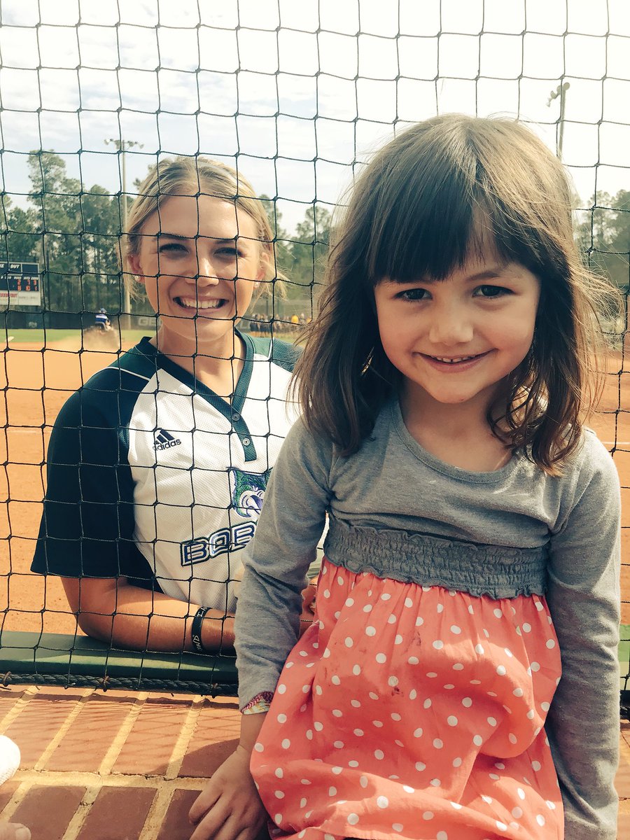 coachbrooker12's tweet image. Sunday well spent watching 2 of the best and 2 of my all-time favorites. @haylesyea #5 and @suttonlong5 #2 you’ve made your hometown so proud! #inteGRITy #hardworkpaysoff #realrolemodels #gcfb❤️