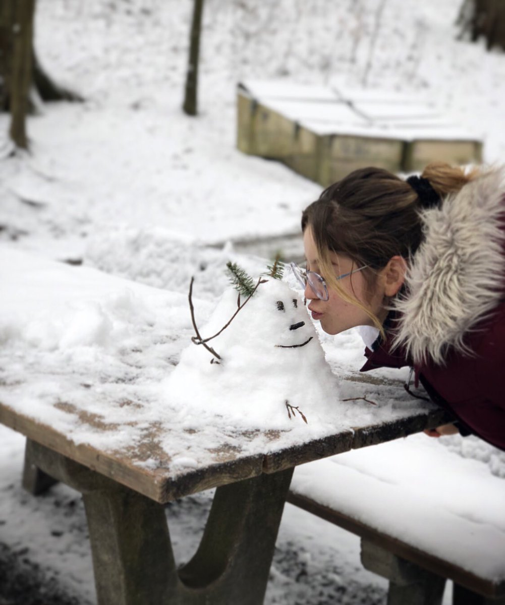 karolsevilla's tweet photo. ☃️☃️☃️ https://t.co/FZsddklR1Y