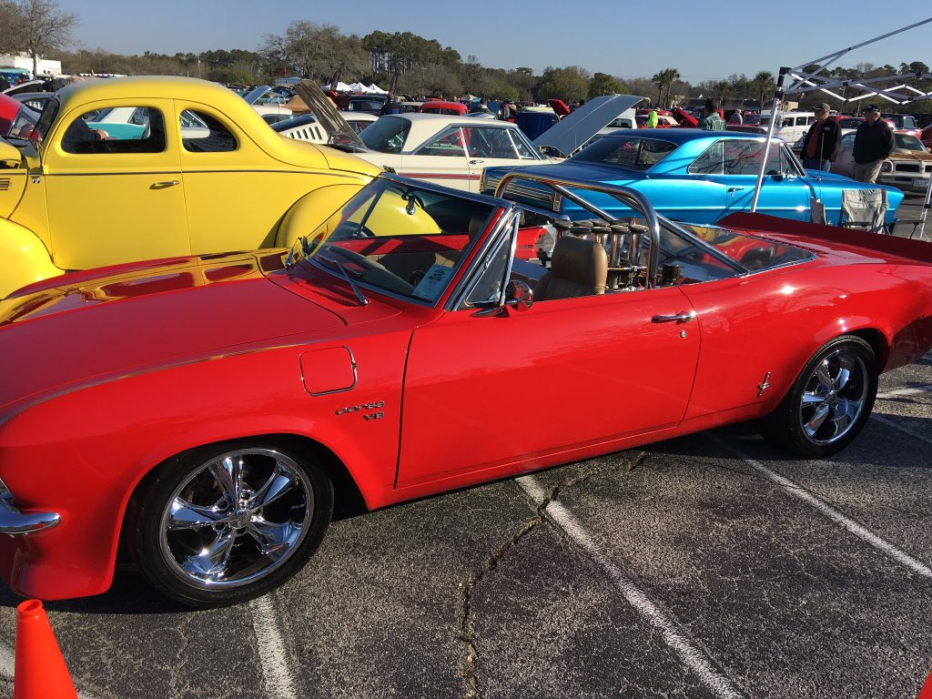 Rogero48's tweet photo. #midengineMonday Corvair with small block Chevy...#runtothesun18 #MyrtleBeach 👍 https://t.co/5hjafZLdwq