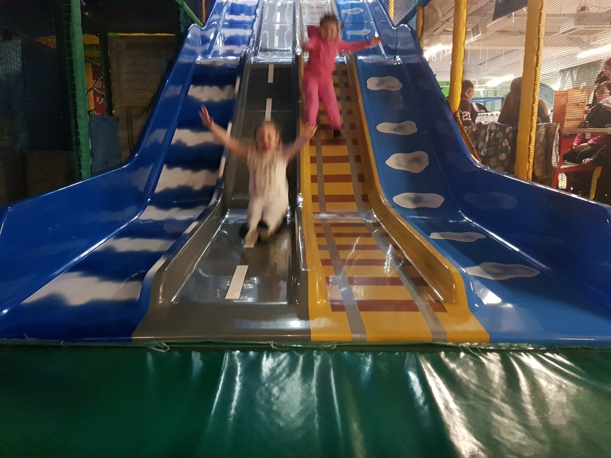 MrsDixonBVP's tweet photo. All is well on this side of the water! We are enjoying our time at @BubblesPlayNB 🤗 @BelleValeSchool https://t.co/9PYZ0J0LoE