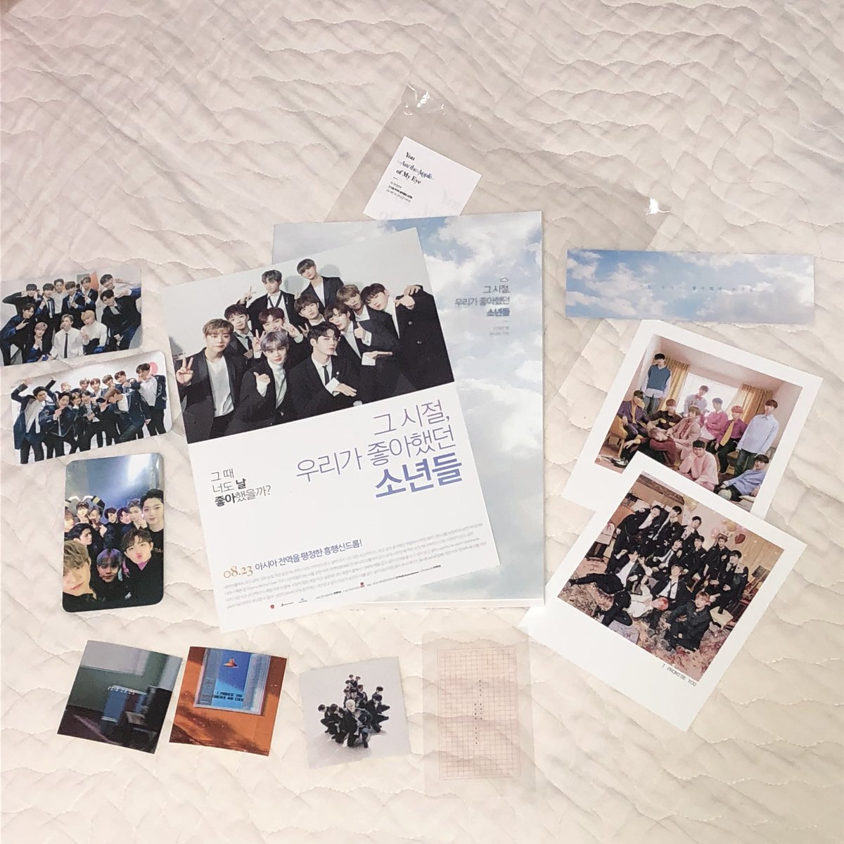 winking_1102's tweet photo. @2018_book11 
ㅠㅠ 집에 오니 이런 아름다운것이ㅠㅠ 꺄힝 감사드려요 진짜 하나하나 너무 예쁘고 멋있고 좋네요ㅠㅠ 진짜 사진 너무 잘 뽑아내셨어용 ㅠㅠ 흐아❤️ 숨이 안쉬엊진닥학학학;,,, ㅠㅠ 진짜 감사드려요 수고많으셨어요! 오늘도 좋은하루 보내세요! https://t.co/O5MGkuKkHb