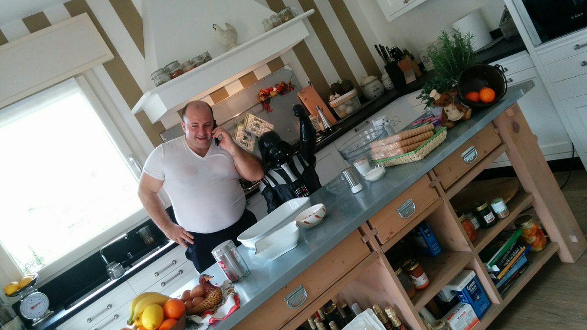 cookinvenice's tweet photo. Our photographer and video maker was worried we would starve during the shooting of our video recipes, turned up with croissants and soppressa! ๐๐๐ Stay tuned, soon video recipes on our blog! #lifeofafoodblogger #cookinvenice #cookinginitaly https://t.co/gYj8QcFd3a