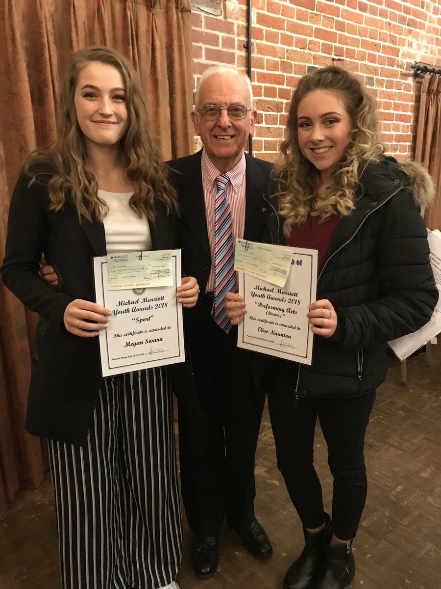 EPA_Lowestoft's tweet photo. Two students from @EPA_Lowestoft have had their success in sport and dancing celebrated at an event recognising student achievement in the town. Read more on our website: https://t.co/8CyWzyk0dX https://t.co/2jCmogdZOk