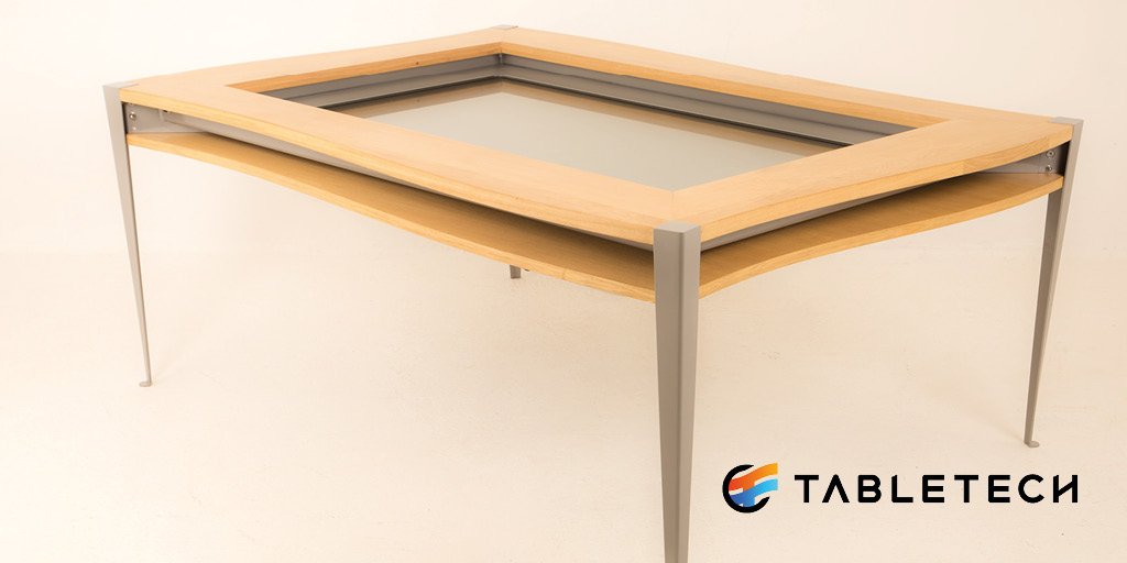 TableTech_fr's tweet photo. Utilisateurs Windows, Mac ou Linux, toutes les options sont possibles sur la table connectée et tactile TableTech ! 🖥
#TableTechBusinessSolution #professionnel #entreprise #business #numérique #digital #startup https://t.co/XAamg9UWde