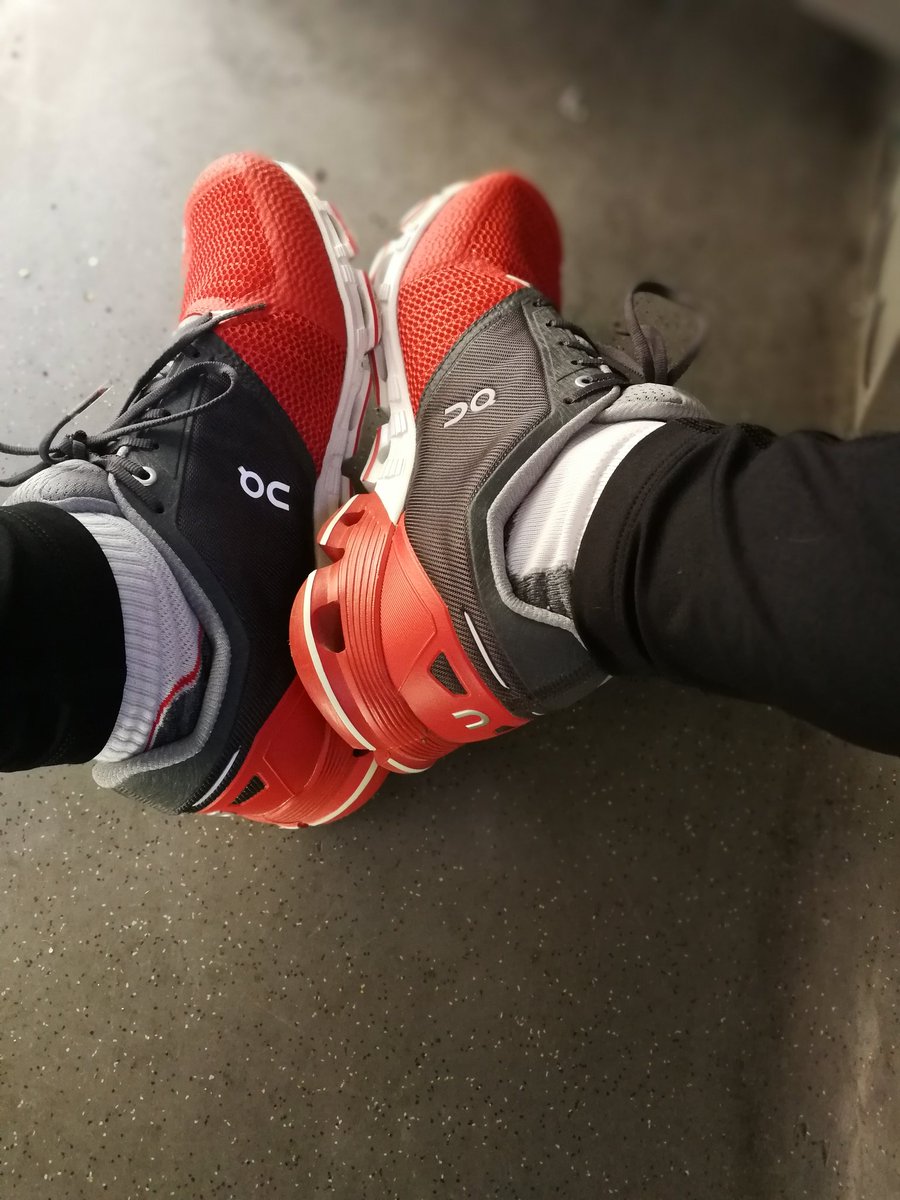 Brühl ist einen Besuch wert. Oder: inaugurating my new long range kicks #on_running #bestrunningshoesever