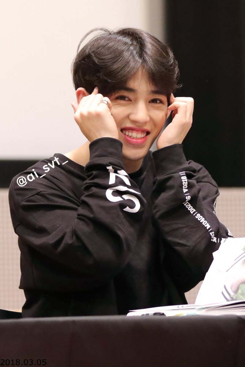 17 IS RIGHT HERE サイン入り生写真　エスクプス　スンチョル 17 IS RIGHT HERE サイン入り生写真 エスクプス スンチョル 17 IS