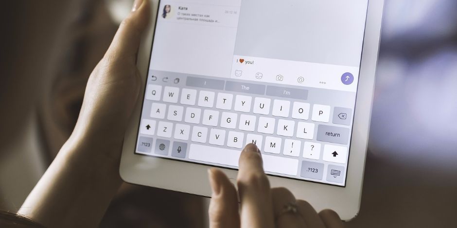 AvidlyCoaching's tweet photo. 6 Ways Brands Are Using Messenger Apps to Reach their Audience - https://t.co/5lxdRSGzpX via @Hootsuite https://t.co/zAA43qCrQp