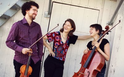 concertclassic's tweet photo. Henriette #Renié n'a pas écrit que pour la #harpe ! Magnifique CD du Trio Nuori, notre Disque de la Semaine https://t.co/2H4RaxDUrr  Impossible de résister à pareille ferveur et... quelle musique ! @flore_merlin @FlorenceRiou @ligiadigital @lauremezan @lodeonfrederic https://t.co/B5RDav8xU6