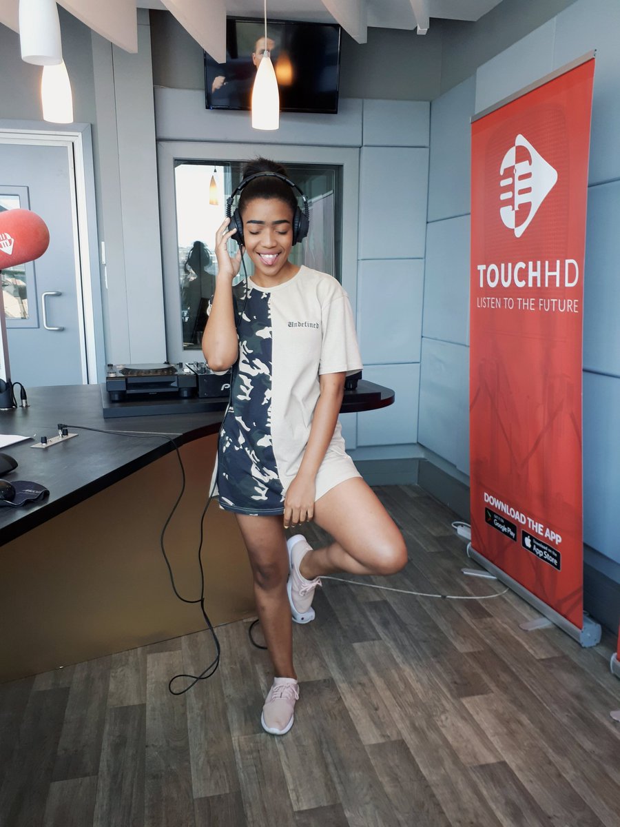 TheTouchdown326's tweet photo. .@SimplyMahadi and @ExquisiteVince_ are driving you home on the #Touchdown 2-5pm this afternoon , Tune in! π #2018inHD https://t.co/utEHBlNczc