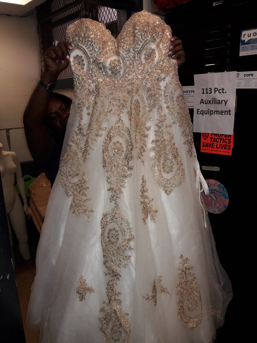 NYPD113Pct's tweet photo. Shout out to this woman from the community for volunteering her time to assist Det.Duhaney sort out boxes of donated dresses yesterday for our annual #NYPDPromImpact. Officially 6 weeks away. 20 bags of👗&👠(Wow!) Thank you Ms.Rachael
#CommPolicingworks! https://t.co/1W5UMPVbYT