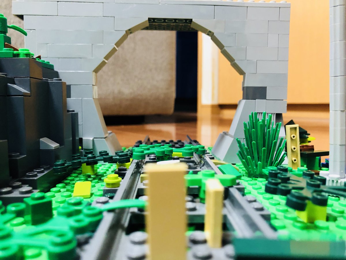 Aykyoto Twitter પર 子供のlego新作 今回は電車では無く廃線とのこと Youtubeで廃線風景をに見て 作りたくなったとのこと レゴトレ Lego Lego電車 レゴ