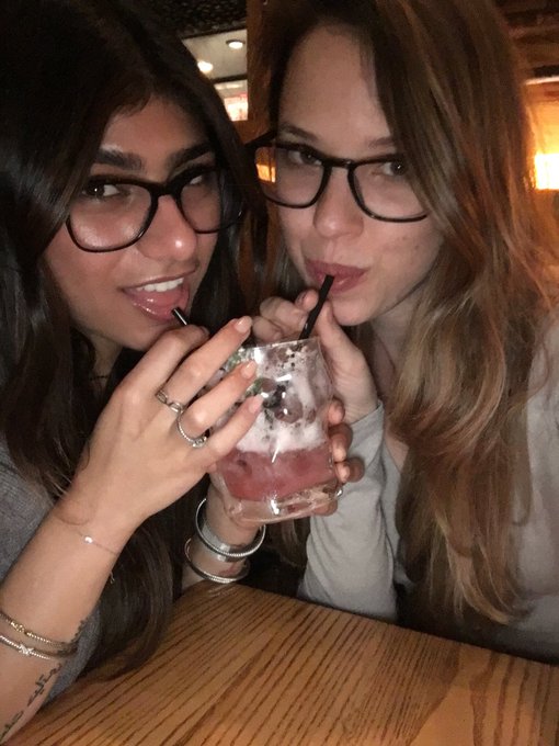 The only thing &ldquo;virgin&rdquo; last night was that drink 🍹 https://t.co/OVBsbN8qGf<a href="/tag/tbt"class="tags"><span>#tbt</span></a>