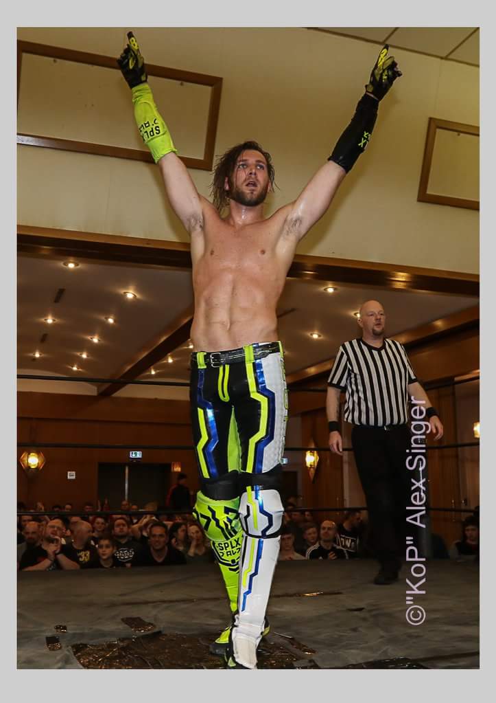 #Angelico: 'You have to fight to achieve your dream.' #nevergivein #nevergiveup #perserverance 
#fightingspirit #inspirationalquotes #dontstopdreaming Pic of his victorious debut in #Austria on 10Mar18 #ChampionsNight. #inspired #MondayMotivation #ManCrushMonday #AngelicoEveryday