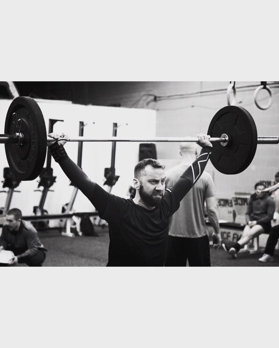 The burden of never trying is heavier than the barbell will ever be🏋🏻‍♂️ #2XU #2XUCanada #2XUCompression #XFit #Training #Performance #Recovery
