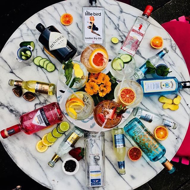 RichardFirstPub's tweet image. We’re stepping into spring! And we’ve a glorious selection of gins to keep you happy. ❤️🧡💛💚#gin #spring #springpalette