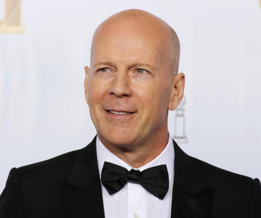On this 1955, the amazing actor Bruce Willis was born in West Germany. Happy Birthday Mr. Die Hard! 
