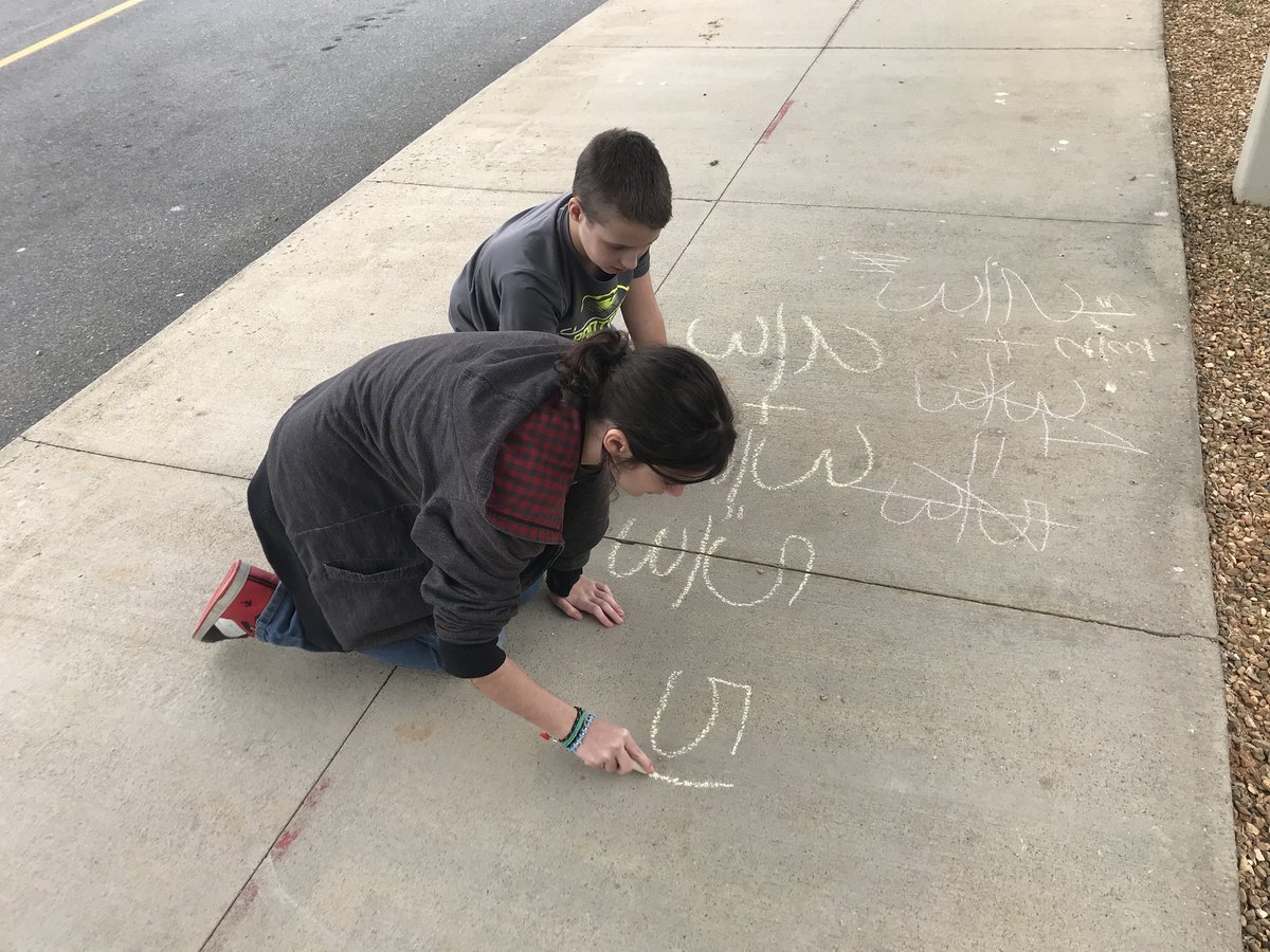 SCESWildcats's tweet photo. Coach Campbell’s students strengthen skills through differentiated work with peers as he, Ms. Morgan, and Ms. Travis expand the learning environment. https://t.co/IcxflI0C48