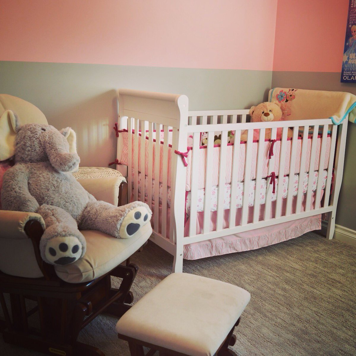 MontagedeMeuble's tweet image. Pas besoin de #googletalk ou #AssistOfTheNight pour le montage de cette chambre contactez nous 0678035284 #ikea #laredoute