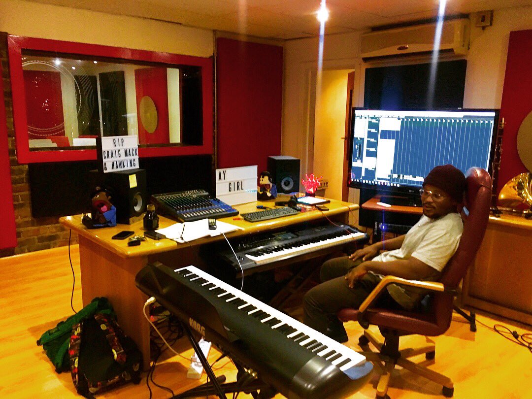 Masterlui_'s tweet photo. Congrats to @VtheVowel for finally opening his music studio @DucklikeStudios. Been like years in the making. Proud!! 

Surround yourself with the doers. https://t.co/wkC1WQD5cB