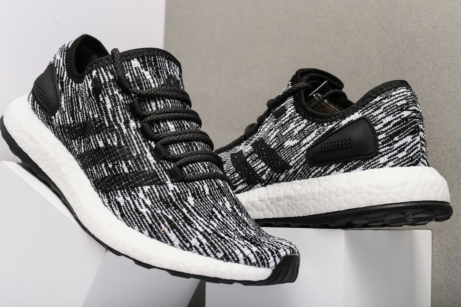 sneaker specials