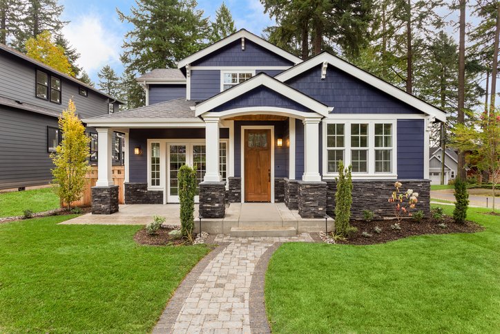 coldwellbanker's tweet image. These simple landscaping techniques can help you attract prospective buyers! bit.ly/2tWhcyw