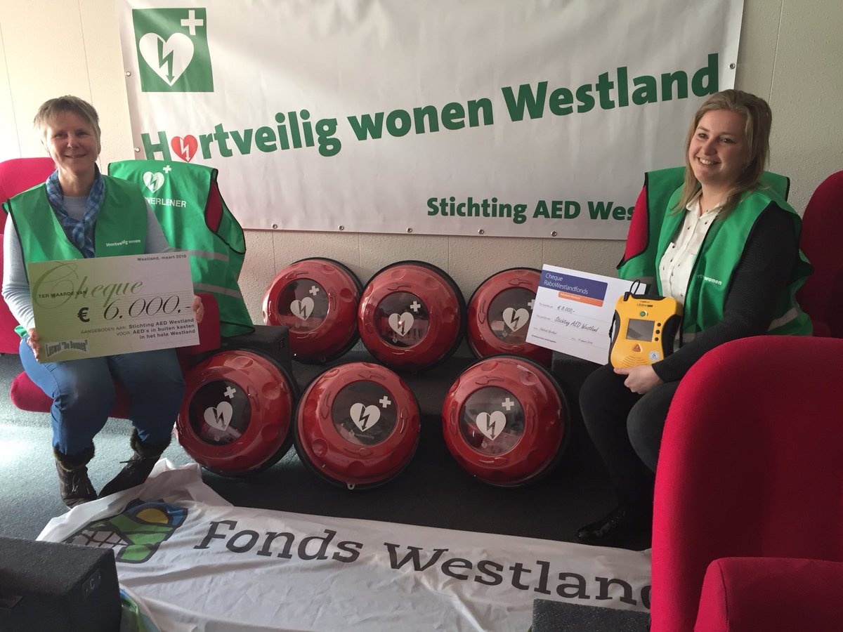 Overal een bereikbare AED. 1168 vrijwilligers en 98 AEDs Mooie bijdragen Fonds Westland RaboFonds &amp; Loswal de Bonnen voor het goede doel van Hartveilig Wonen #maakwestlandhartveilig