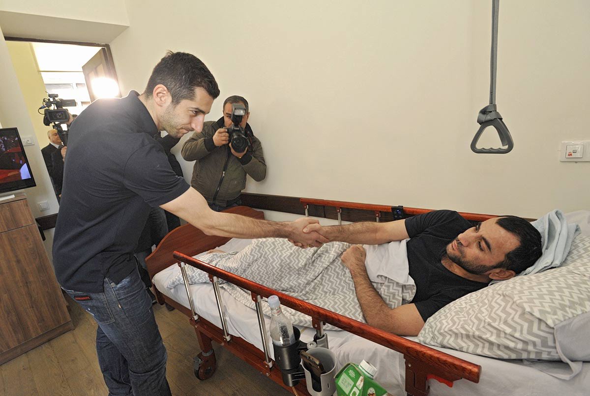 HenrikhMkh's tweet image. Delighted to visit students of the Yerevan Medical University &amp;amp; meet rehabilitees of new medical center. Get well soon, rock the life☘️💪🏼
