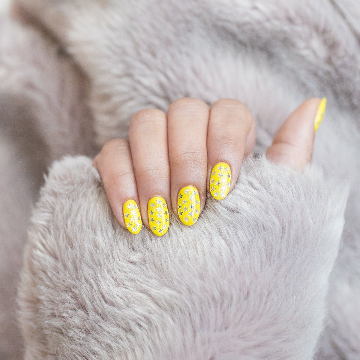 When you want the stars and the moon. #LoveHMP