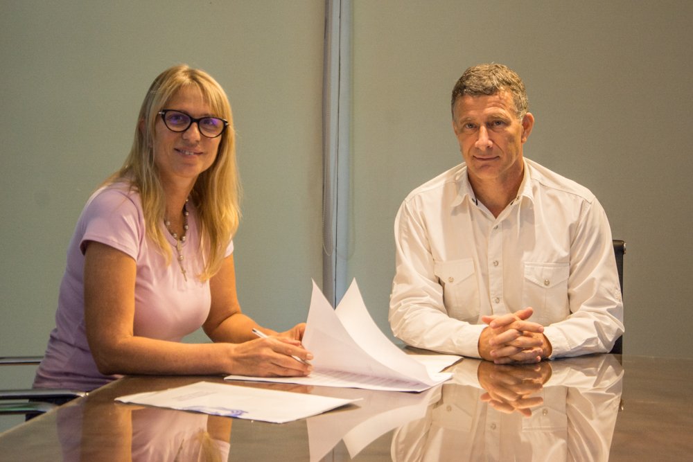 Lotería Chaqueña aporta a la construcción de un #ParqueEcológico en #Charata bit.ly/2HNiJce #ElEstadoDeTuLado #ConLoteríaChaqueñaGanásSeguro #GanarEsQueLasObrasLleguenATodos