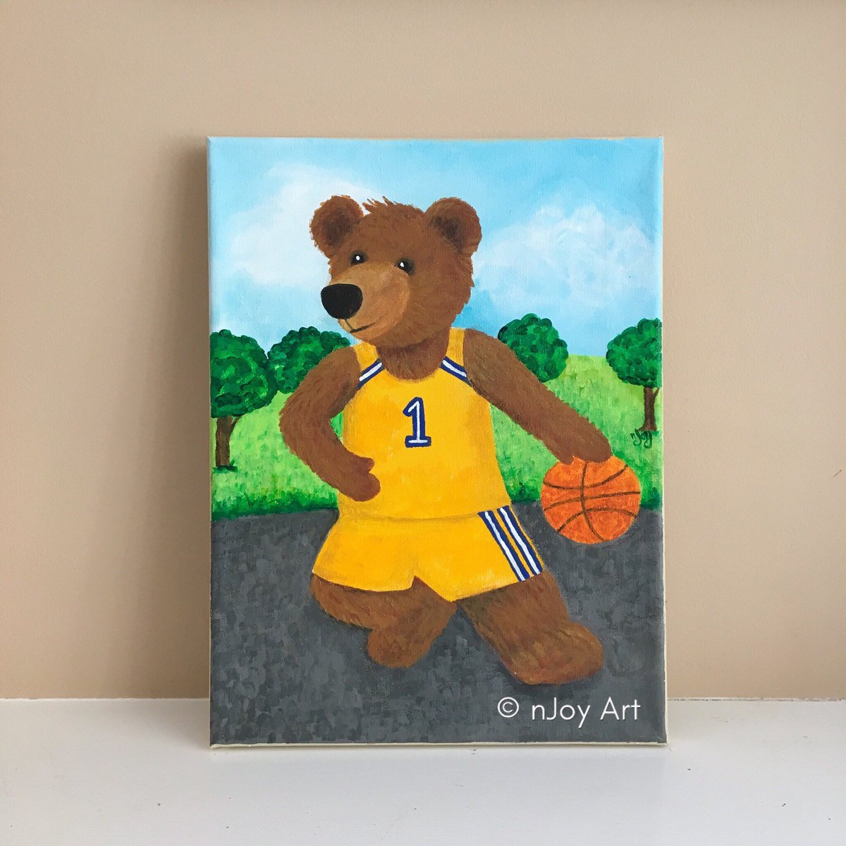 nJoyArt1's tweet photo. Excited to share the latest addition to my #etsy shop: Basketball Playing Bear, 9x12 inch acrylic painting for kids rooms, whimsical sports art https://t.co/EwMg7pvqBR #art #painting #sports #decor #kids #bear #basketball #nursery #boys https://t.co/8hho6bm42I