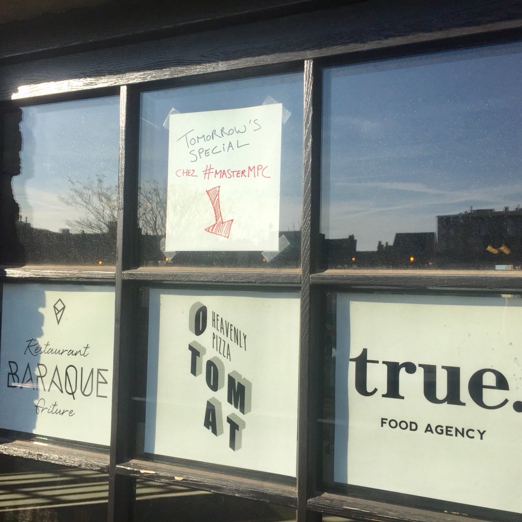 HelloMikos's tweet image. MPC’ers die de keukengeheimen van branding willen ontdekken, reppen zich morgen naar het TiB-gastcollege van David Claeys. 
#masterMPC #taalinbedrijf