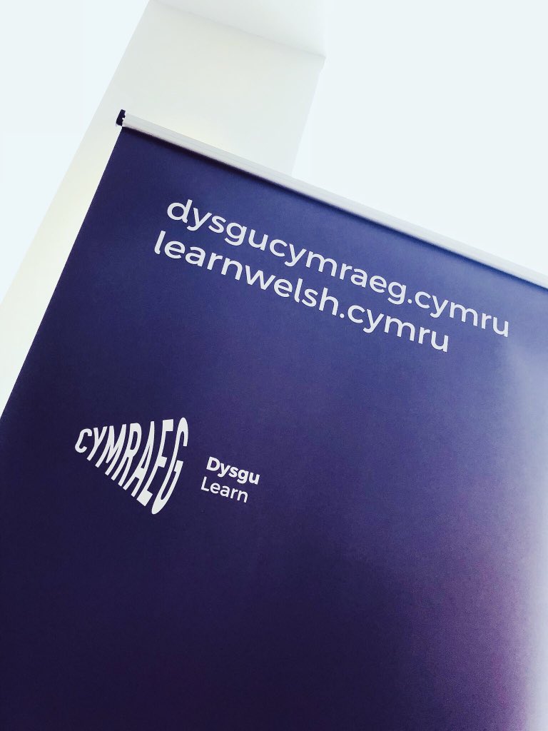 Mae’n bwysig gwerthu’r Gymraeg fel sgil. #CymraegGwaith 
It’s important to sell  #WelshLanguage as a skill #WorkWelsh 

#cymraeg