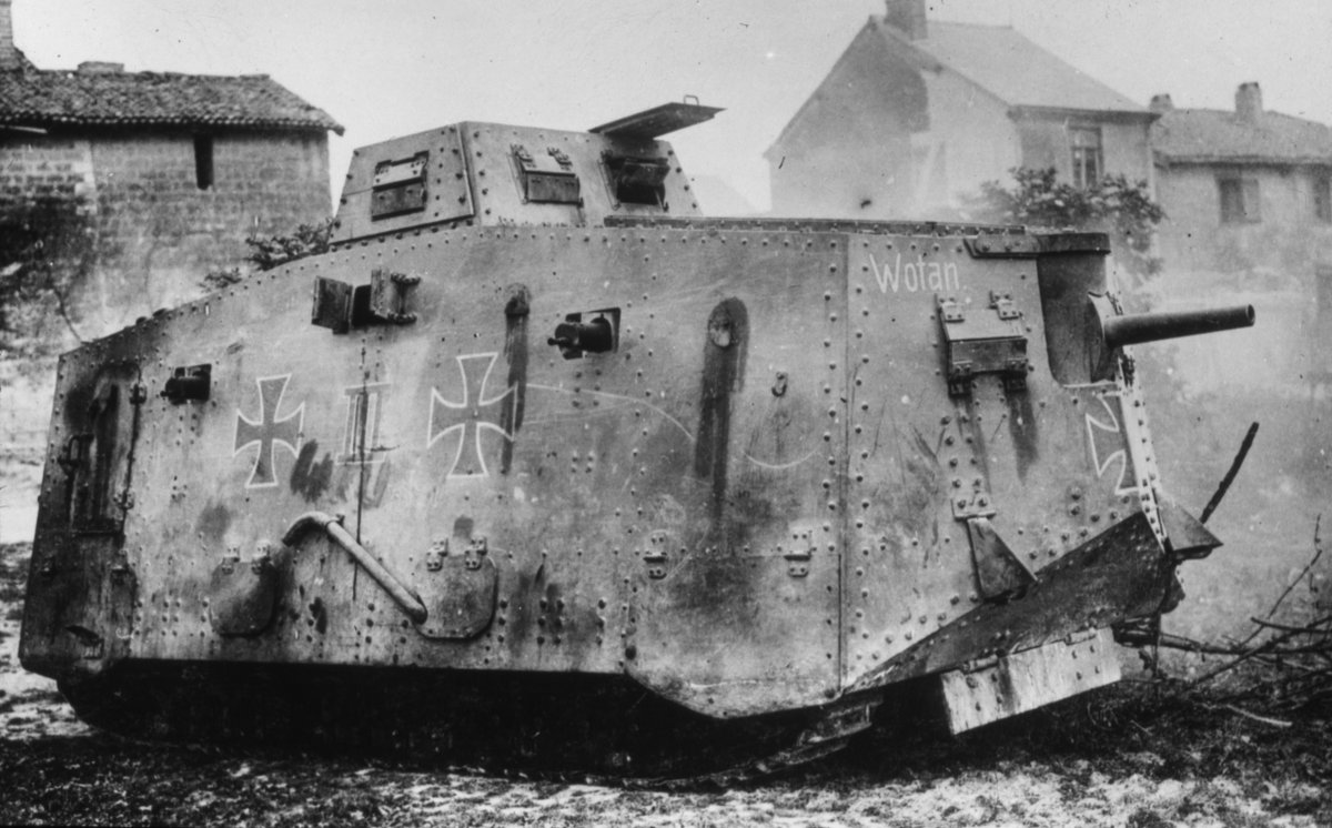 canadian wwi battle and first integration of artillery, tanks, airplanes, and infantry canadian wwi battle and first integration of artillery, tanks, airplanes, and infantry