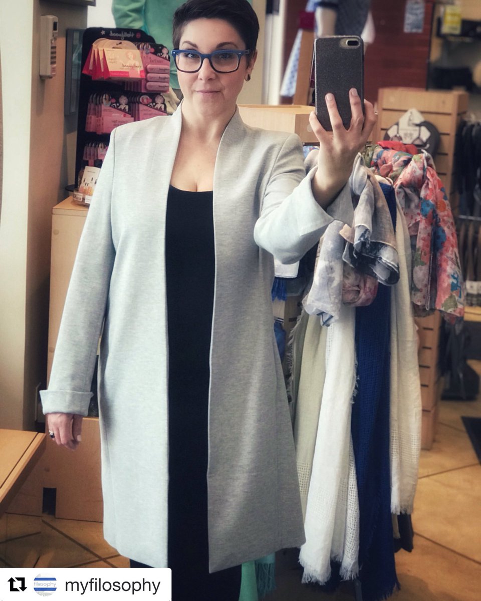 TheStyleStick's tweet image. Tannis Davidson, My Filosophy, Edmonton, looking fabulous.