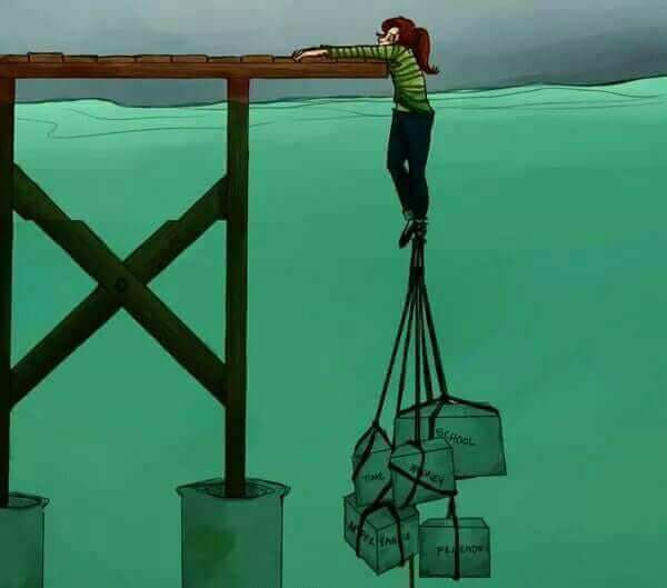 الصورة دي معبره جداا عن حياتنا والله .💚