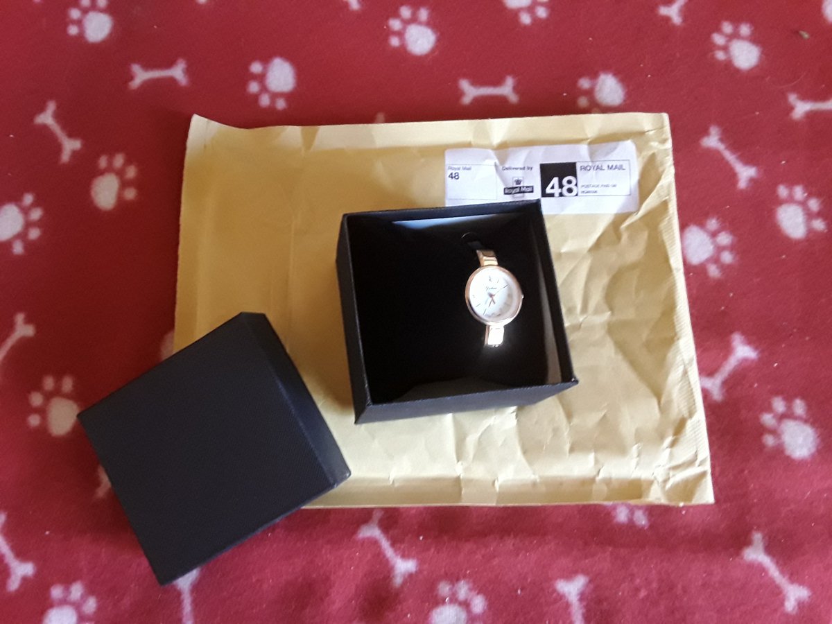 Eley01's tweet photo. Thankyou so so much @win1million @watermarkgames I recieved my prize today, I love it 🤗 https://t.co/xx4AaqrfjP