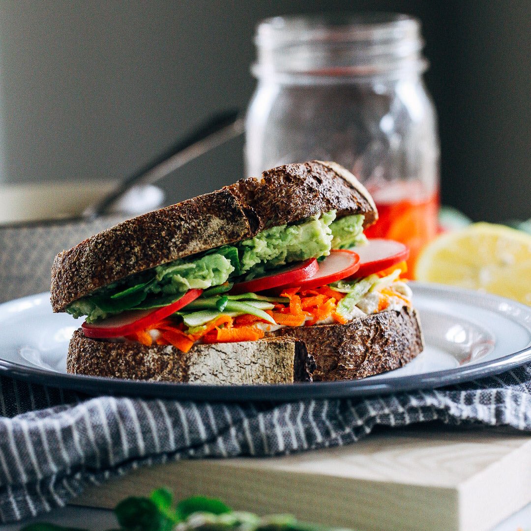 makingthyme4hlt's tweet image. NEW: Spring Sandwiches with Sunflower Cream 'Cheese' - go.shr.lc/2pp6uuV #plantbased #dairyfree #NutsAbout #sponsored
