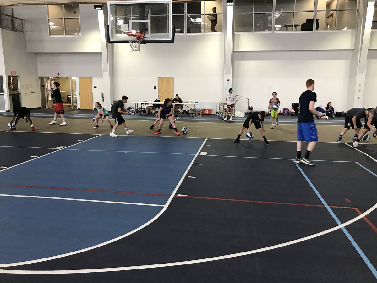 Izzi Metz tweet media