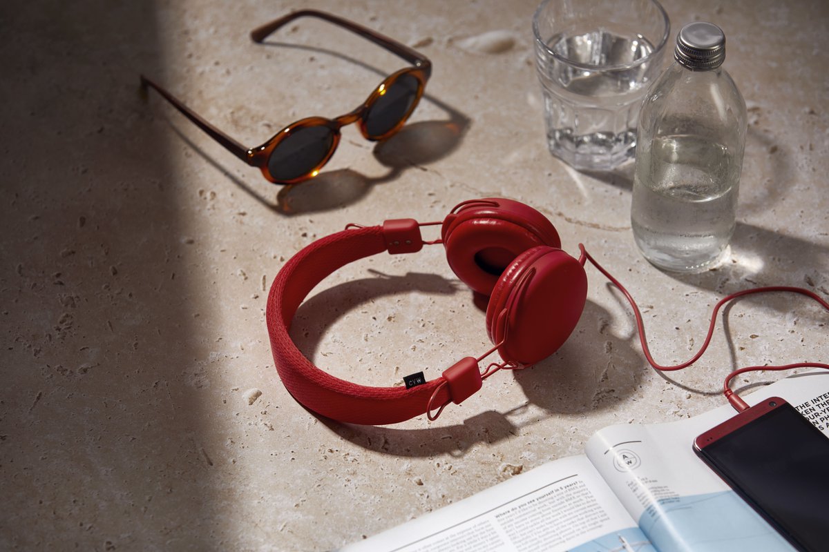 Brighten up your day with a touch of colour and a good Spotify playlist | Featuring Pastel red 🎧 | _____________________
 #headphones #music #style #playlist #sound #bluetooth #fashion #fbloggers #fblogger #accessories #spotify #red #colour #flatlay
