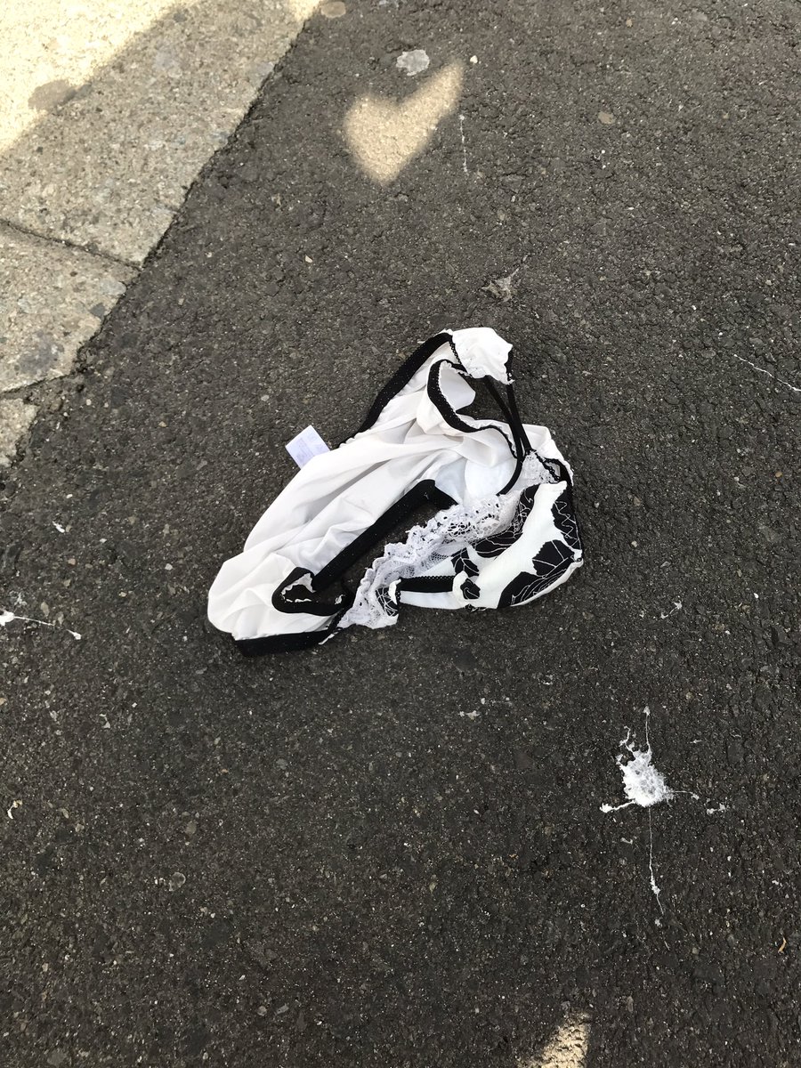 ট ইট র Club Meteora 飛鳥 帰り道にパンツ落ちてて パンツ見てはしゃぐ 中学生と同じぐらい はしゃいでしまった W 帰り道 パンツ 落ちてた 仙台 ホスト いいね