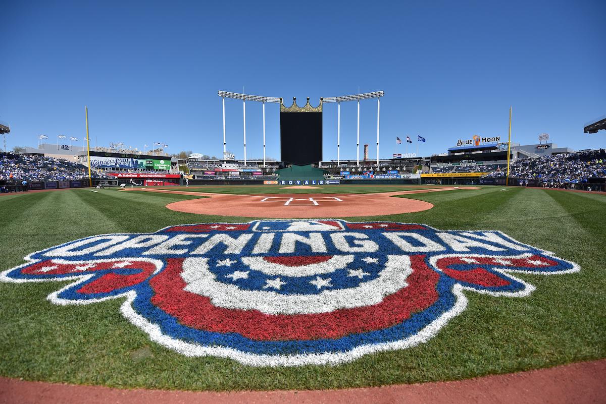 Royals's tweet image. #Royals baseball returns in just 10 days and a limited number of #OpeningDay tickets are still available! RT now for a chance to win a pair of tickets to the March 29th Home Opener at #TheK. atmlb.com/2pnL6ab