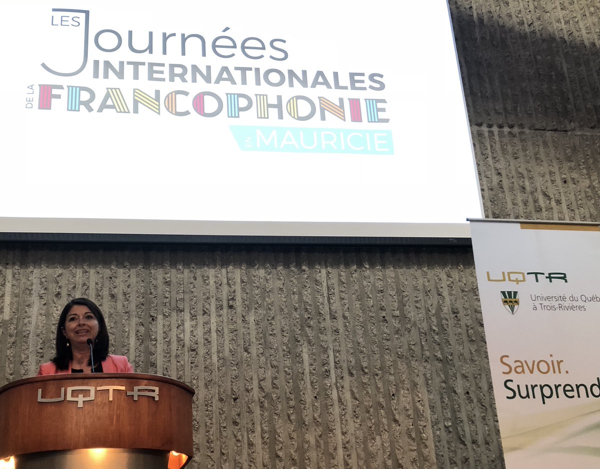 DSTAmandTR's tweet photo. @linebeauchamp63, déléguée générale du Québec à Paris, en conférence à @UQTR sur le sujet des relations Québec-France. #Francophonie2018 https://t.co/IDD8ndF0OC