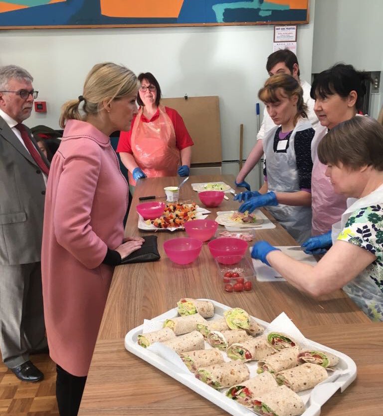 Sophie continued her busy day visiting Swansea &amp; District Mencap.

The Countess is Patronof <a href="/mencap_charity/">Mencap</a> the 🇬🇧 leading learning disability charity that works with people with learning disabilities and their families &amp; carers. 

📷 <a href="/RoyalFamily/">The Royal Family</a>