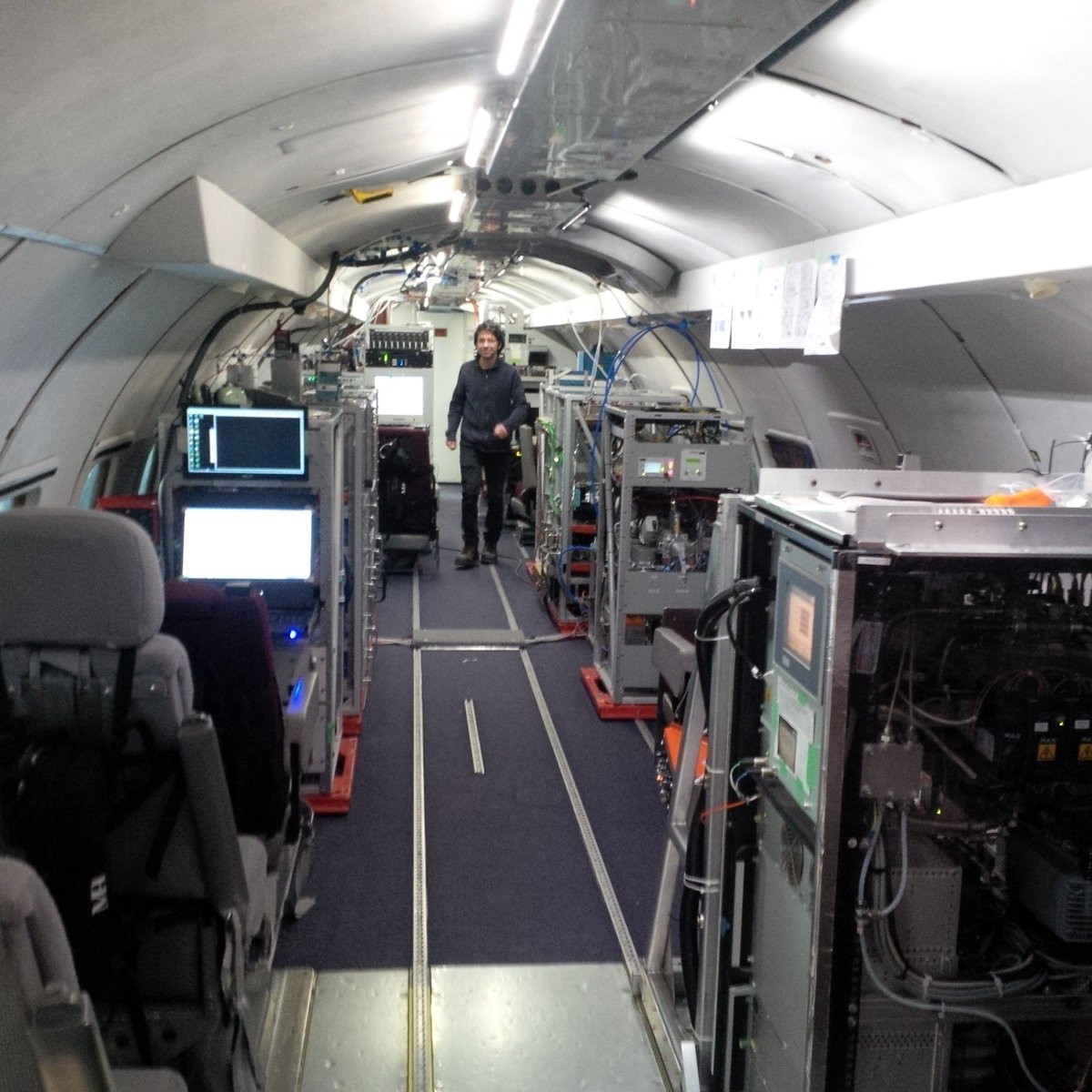 B_Vigneault's tweet image. #ECCCSci and #NRCSci installing the instrumentation on the Convair 580 research aircraft for the upcoming air quality measurement campaign in the oil sands region: one of the most instrumented research aircraft in the world for atmospheric research!