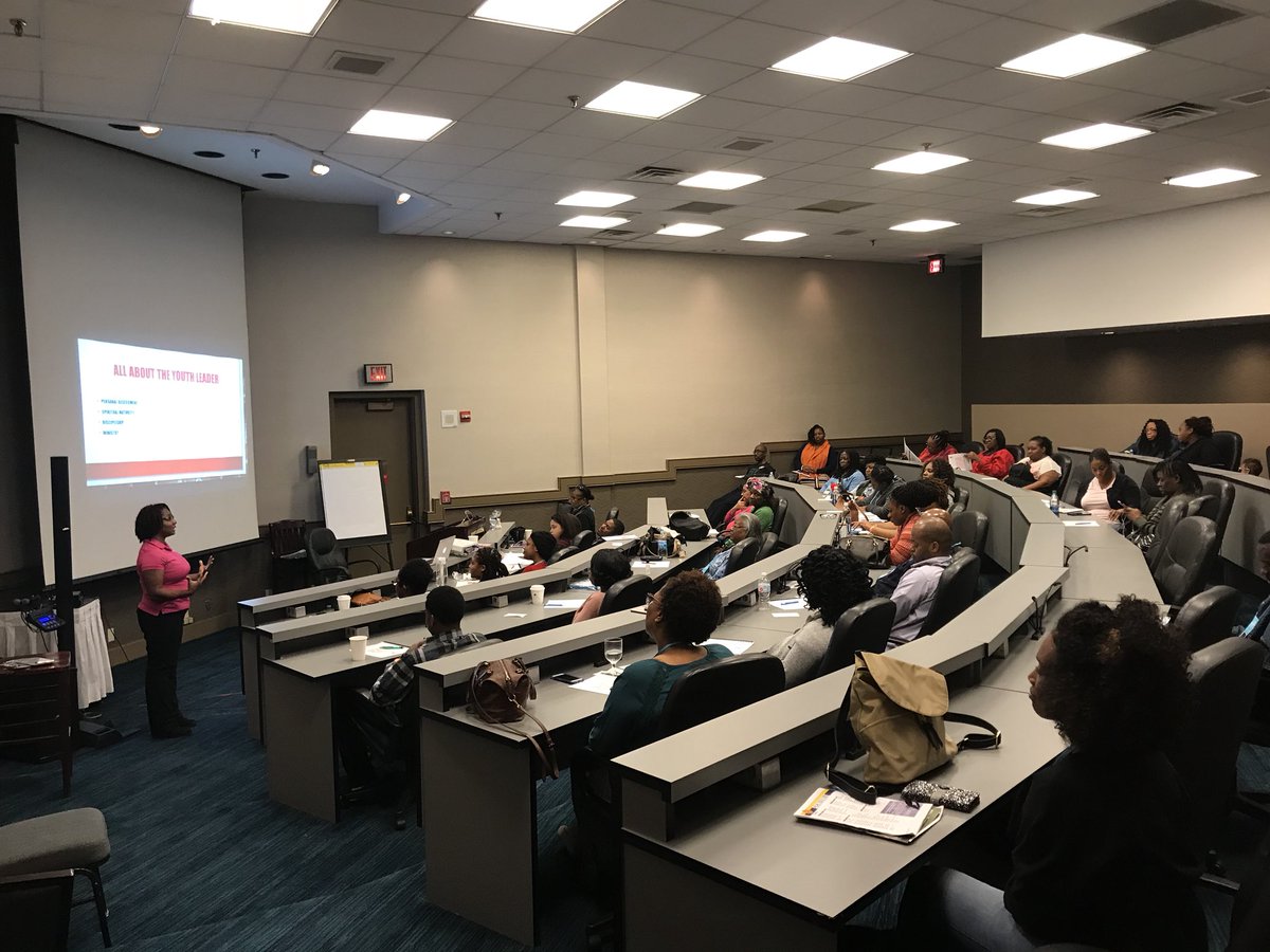 CSCYouthMin's tweet image. S/O to all of our presenters @kymonehinds @pastorjnelson @ASJ2k18 Helvis Moody Natasha RIchards Keith Hackle @kymonehinds @mellow086 @ReadySetRenewed
#ReBoot2018 #SummitRecap