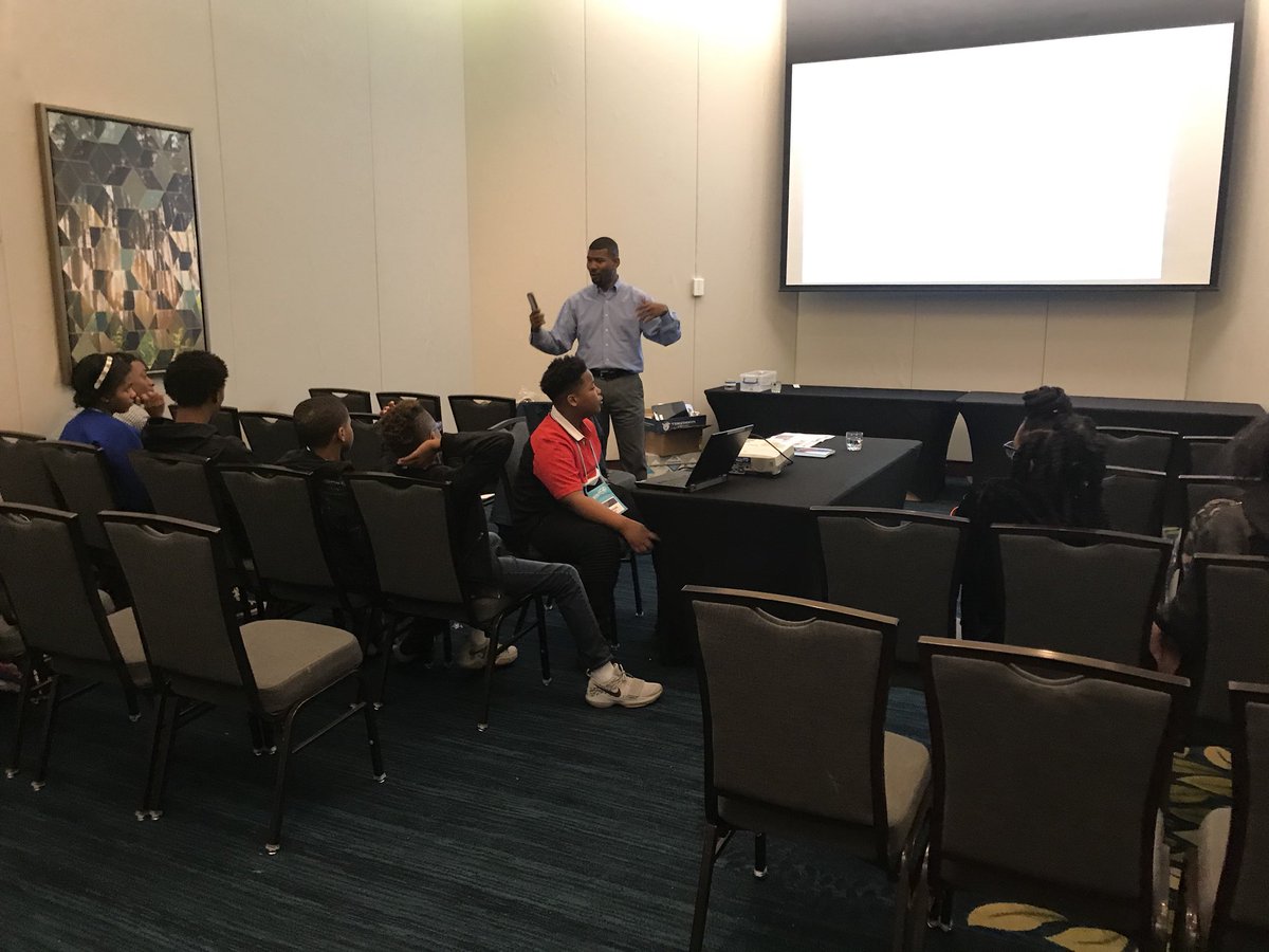 CSCYouthMin's tweet image. S/O to all of our presenters @kymonehinds @pastorjnelson @ASJ2k18 Helvis Moody Natasha RIchards Keith Hackle @kymonehinds @mellow086 @ReadySetRenewed
#ReBoot2018 #SummitRecap