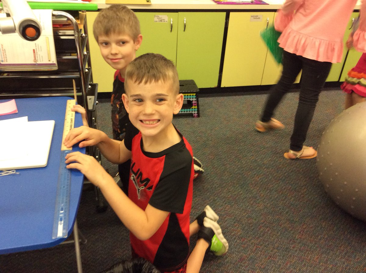 CSwistack's tweet photo. Measuring our classroom using inches and feet. FUN! #celebratelps #citrusschools https://t.co/OhJ7ytexZm