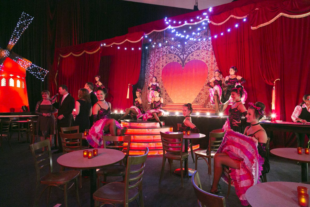 phenomenonevent's tweet photo. #moulinrouge https://t.co/sEr6rCm2Up